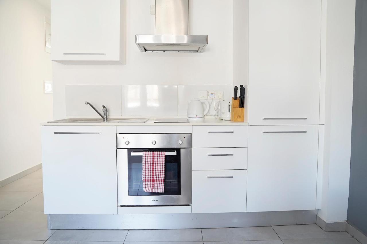 Wonderful Apartment Next To The Sea Gzira Екстер'єр фото